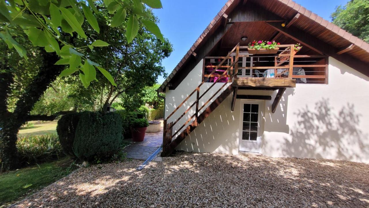Les Riflets Conches-en-Ouche Exterior foto